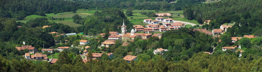 Fototapeta na wymiar Valley in Ruiloba, Cantabria