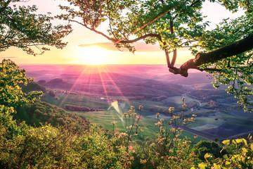 Sonnenuntergang auf der schwäbischen Alb, swabian Jura, in der Nähe von Kirchheim unter Teck,...