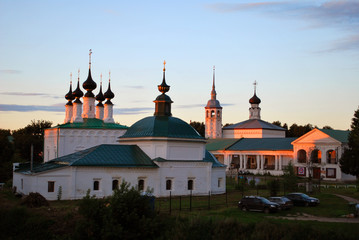 Fototapeta na wymiar The old churches in Suzdal, Vladimir region, Russia