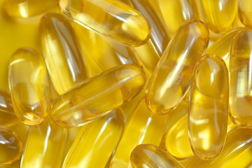 Soft gelatin capsules with omega-3