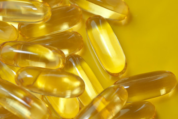 Soft gelatin capsules with omega-3