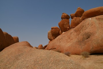 Gesteinsformation an der Spitzkoppe (Matterhorn Namibias) in Namibia