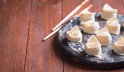 Raw wonton, Chinese dish made from dough and fillings