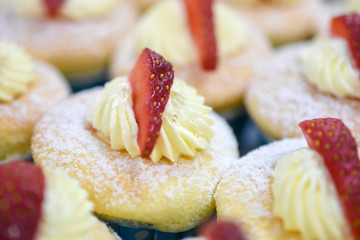 Vanilla cheese cupcake topping with strawberry