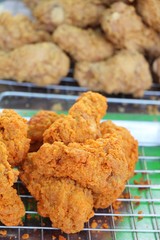 Fried chicken is delicious in street food