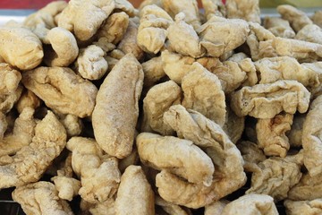 Fried meatballs is delicious at street food