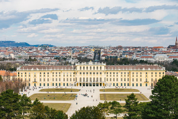 Fototapeta na wymiar Palace in Vienna on the background of the city