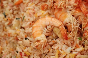 Shrimp fried rice with vegetables is delicious