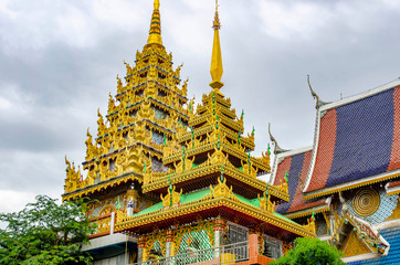 Fototapeta premium Gran Palace Wat Phra Kaew Temple in Bangkok, Thailand