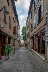 Fototapeta na wymiar street in the center of the city of Rodez, France