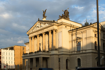 Fototapeta na wymiar Statni Opera (State Opera House) in Prague. Czech Republic..