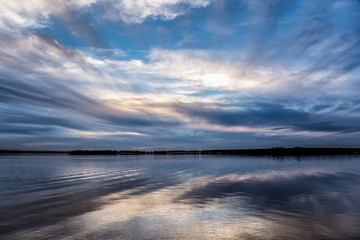 Naklejka premium Sunset at a lake in Oklahoma.