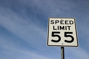 Speed limit treffic sign - obrazy, fototapety, plakaty
