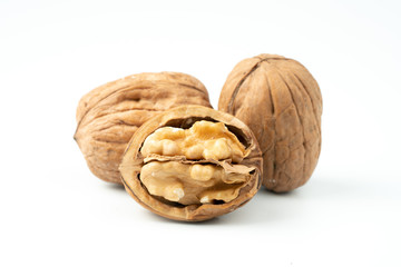 shelled walnuts