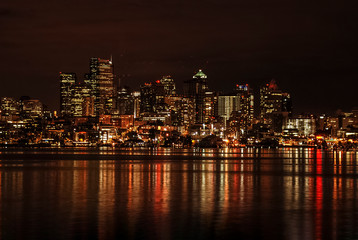 Fototapeta na wymiar Seattle Night Skyline