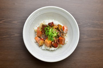 りゅうきゅう丼
