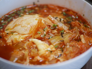 韓国　スンドゥブチゲ