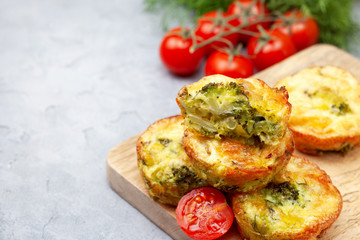 broccoli cheese bites  (muffins) - 249800923