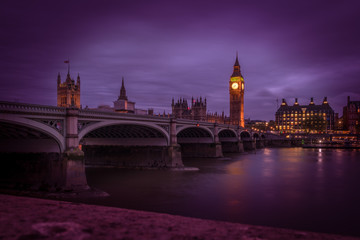 Fototapeta na wymiar London by nigth