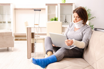 Woman after car accident suffering at home 