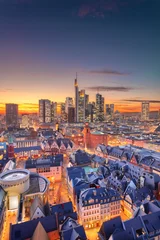 Frankfurt am Main, Deutschland. Luftbild der Skyline von Frankfurt am Main bei schönem Sonnenuntergang. © rudi1976