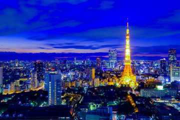 夕焼けの東京タワー