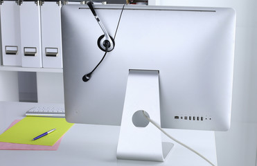 Communication support, call center and customer service help de