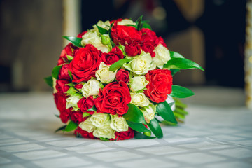 wedding bouquet of roses