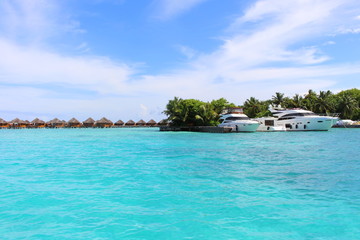 Fototapeta na wymiar Yachts in the Maldives