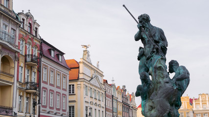 Fototapeta na wymiar Poznań Market Square starówka Posejdon zamek 