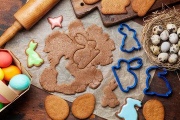 Easter gingerbread cookies and eggs