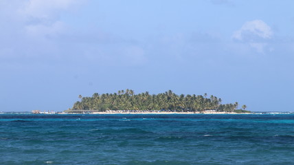  ISLAND JHONY CAY