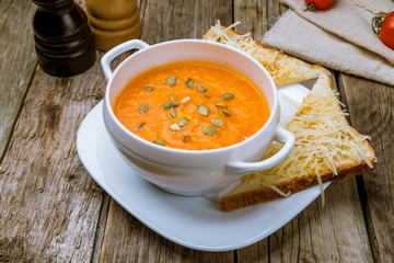 Soup cream of pumpkin