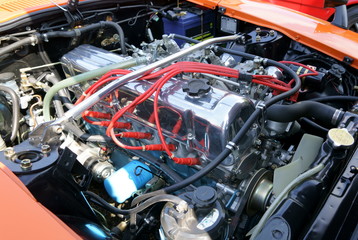 Plakat 古い日本車の貴重で珍しいエンジン
