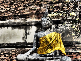 The Wat Ratchaburana is a Buddhist temple located in Ayutthaya, Thailand. This place also be one of ayutthaya historical park.