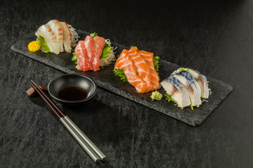 お刺身　Japan of raw fresh fish fillet (sashimi)
