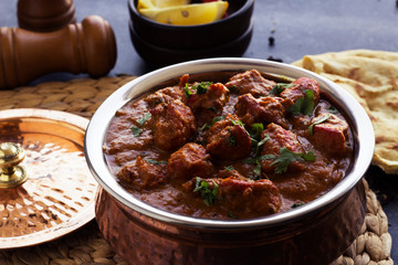 Indian food ( rice and chicken ) 