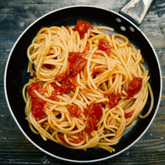 spaghetti al pomodoro