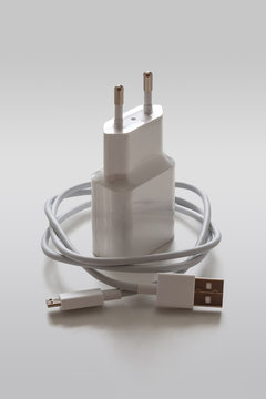 Cell phone charger with USB wire