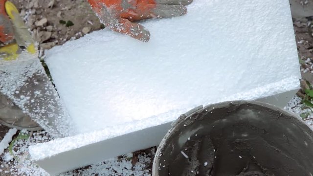 the master cuts the foam