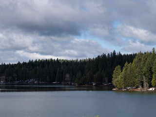 Fototapeta premium Paradise Lake in the Winter