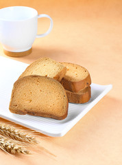 Healthy and crunchy breakfast 