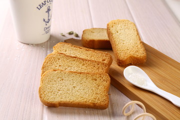 Healthy and crunchy breakfast 