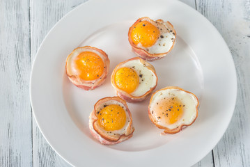 Bacon and egg cups