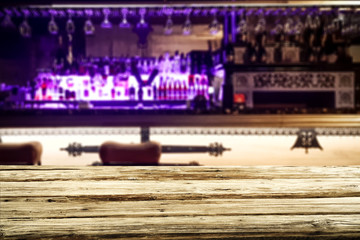 Fototapeta premium Desk of free space and bar interior 