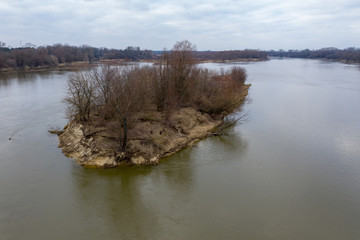 wyspa na rzece wisła, warszawa zima © Arkadiusz