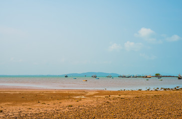 Comfortable day with beautiful sea.38