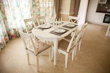 Table and chairs in the living room