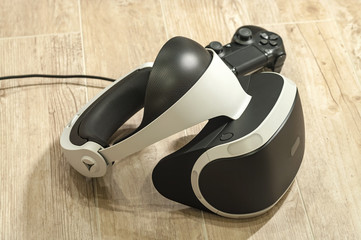 Gaming gadgets. VR AR 360 virtual reality glasses with gamepad. 