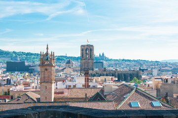 Naklejka premium View to Barcelona from the top of Cathedral of the Holy Cross and Saint Eulalia.